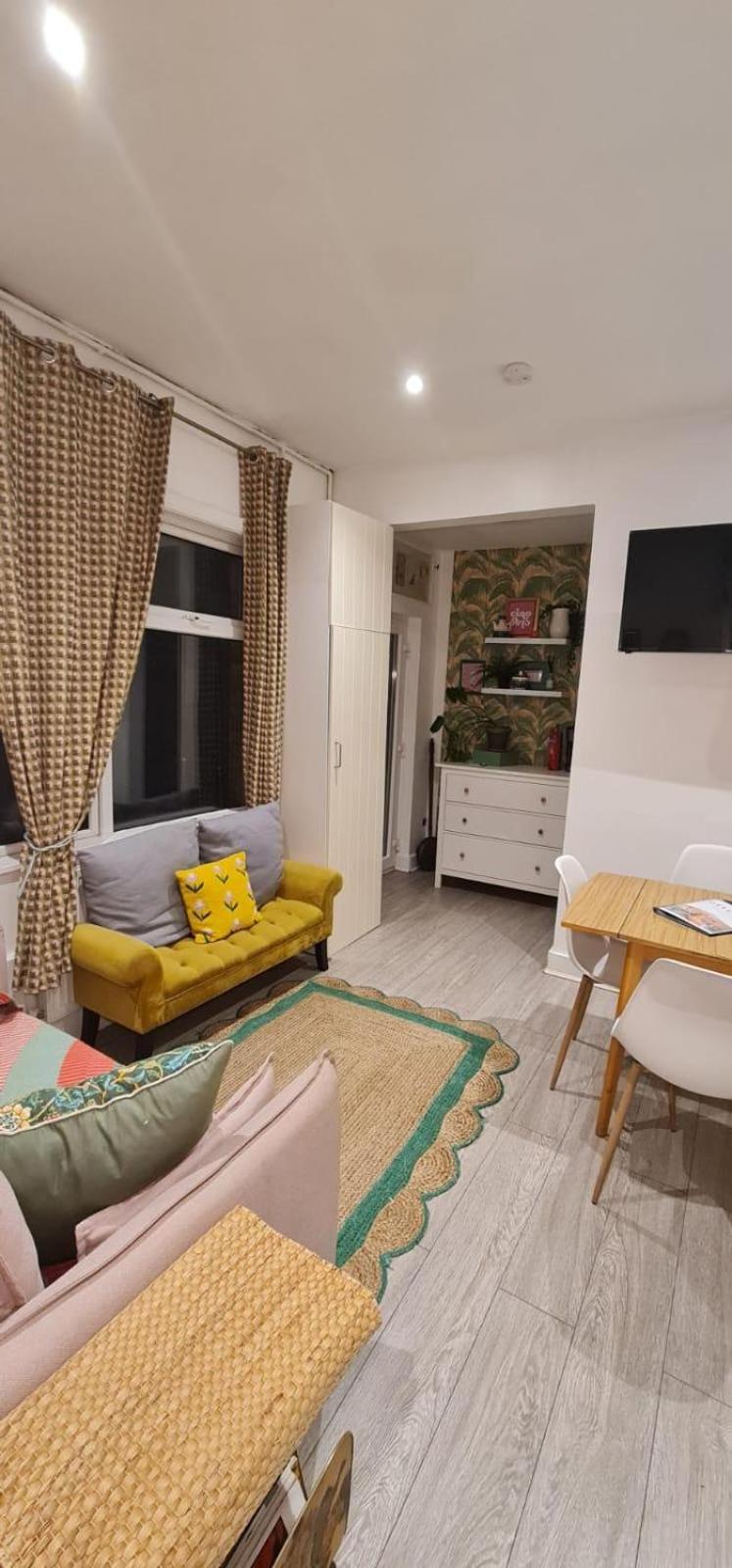 Claremont - Holiday home London