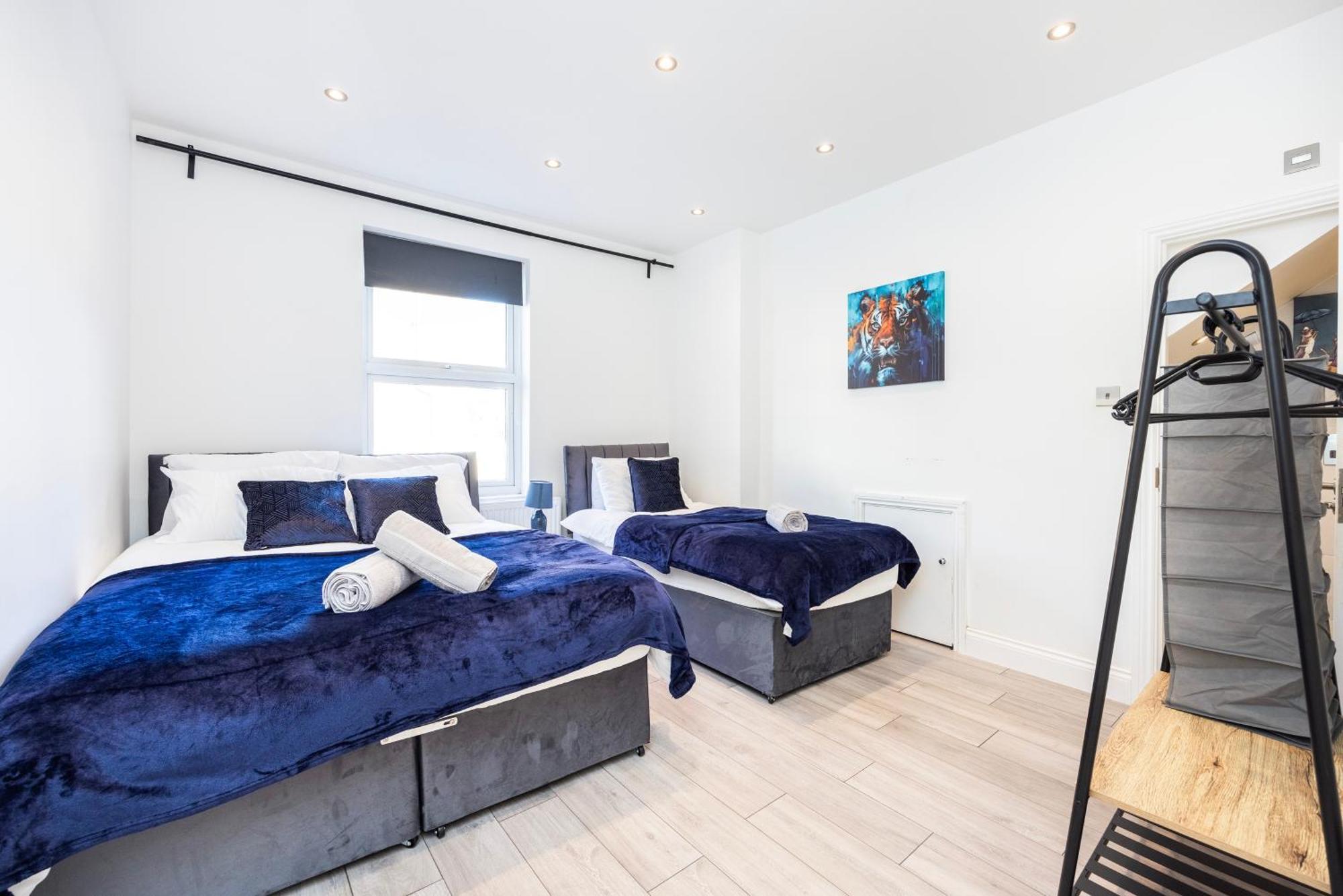 Modern 3 Bedroom With Ensuite Lejlighed *