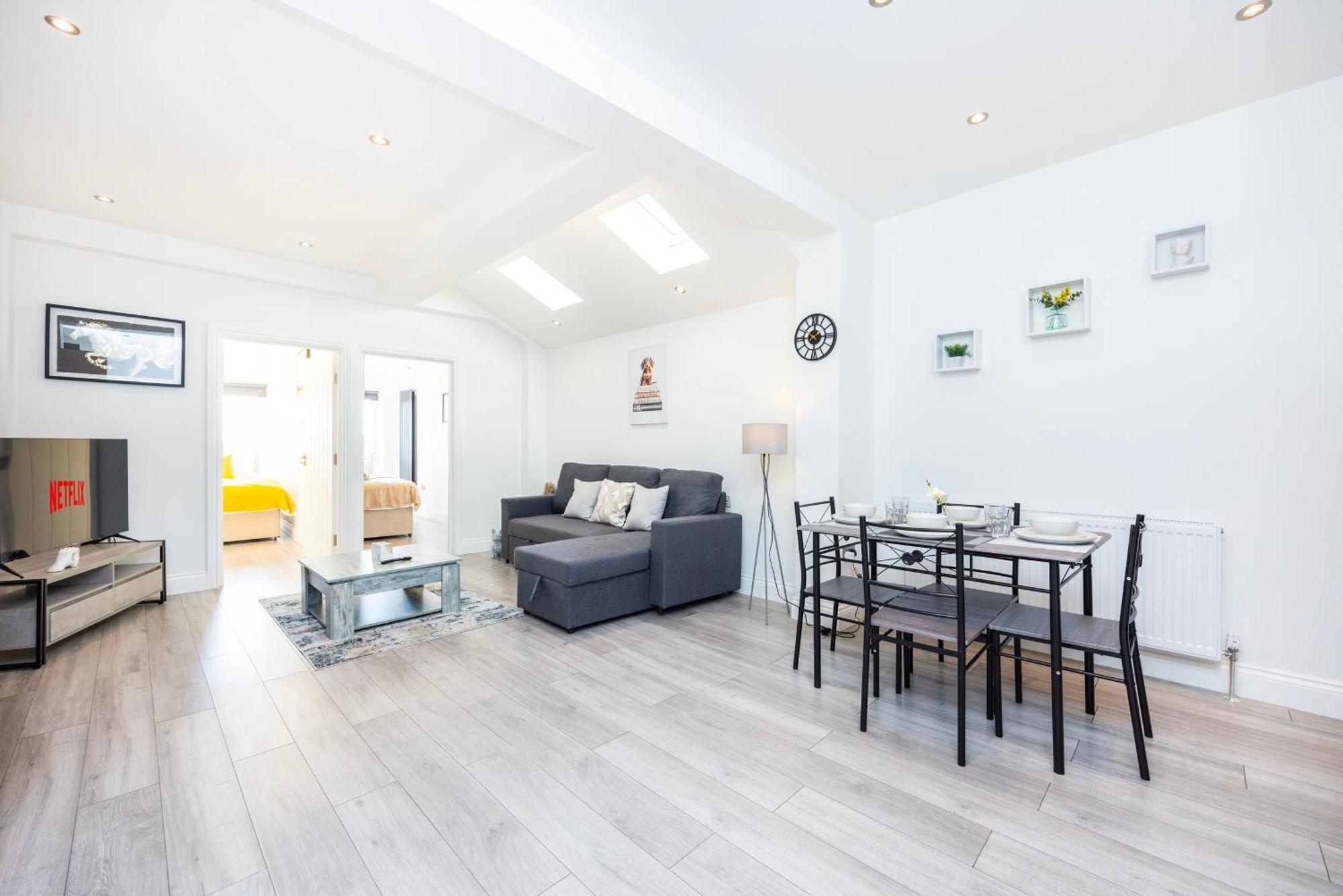 Lejlighed Modern 3 Bedroom With Ensuite *