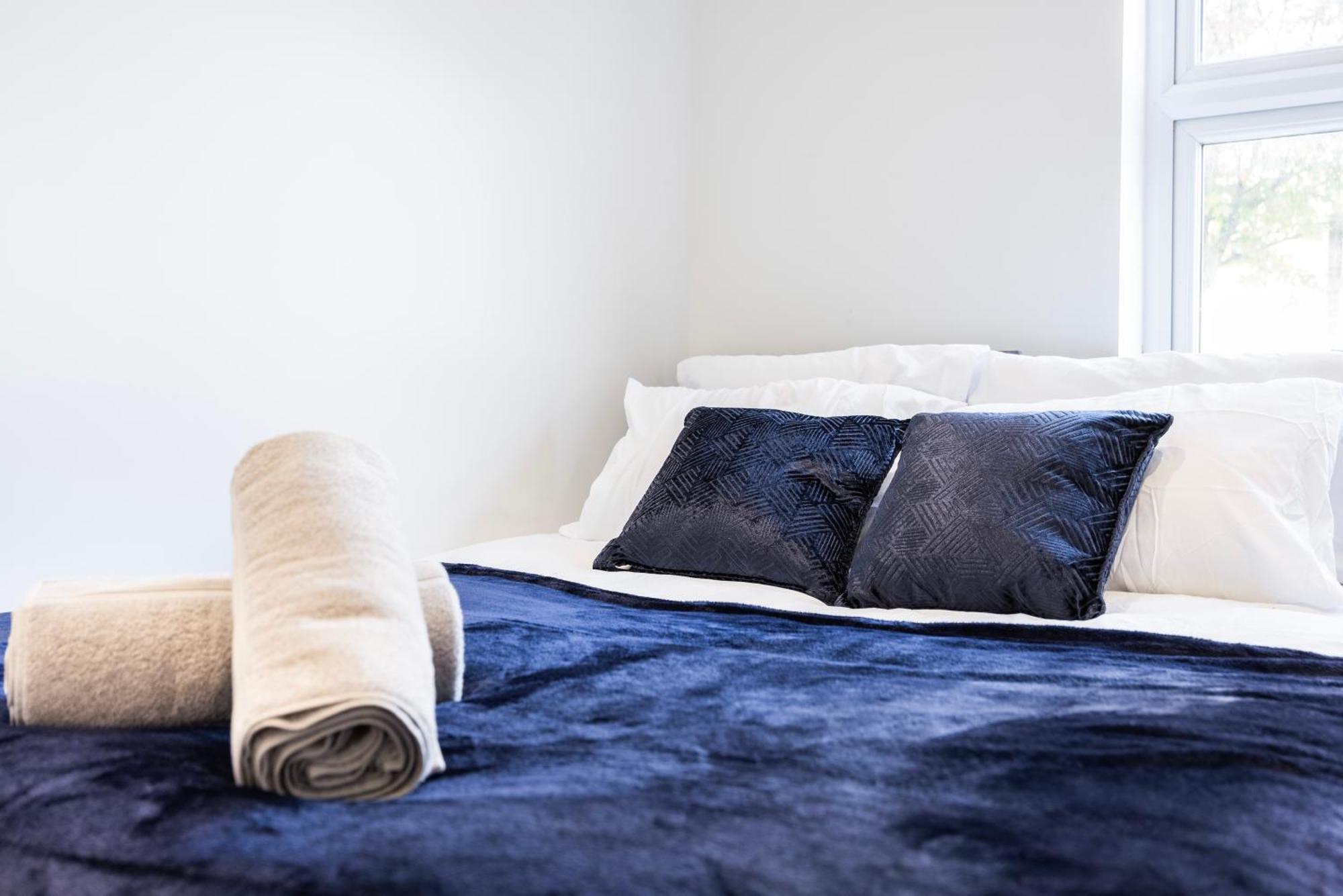 Modern 3 Bedroom With Ensuite Lejlighed