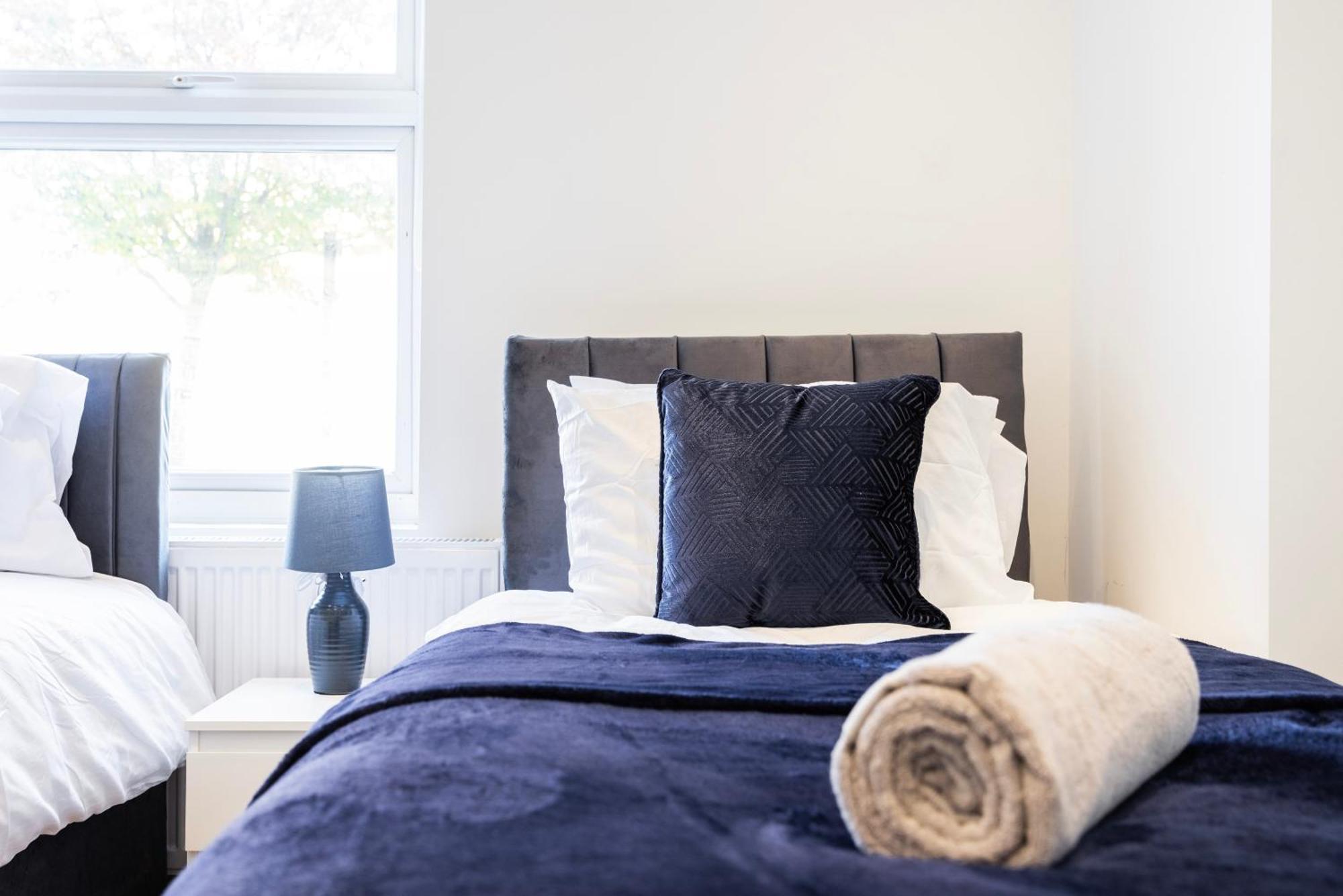 Modern 3 Bedroom With Ensuite Lejlighed *
