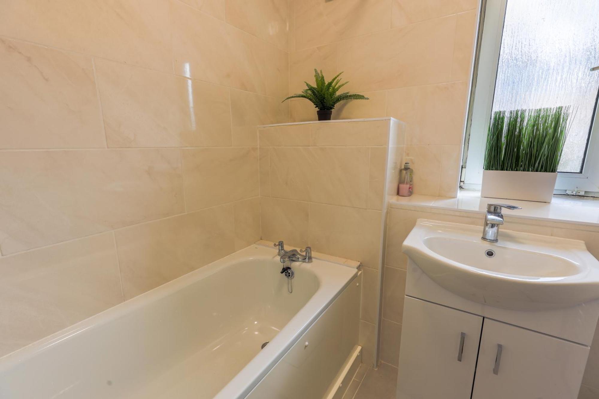 Guest house Opulent Heights 5*
