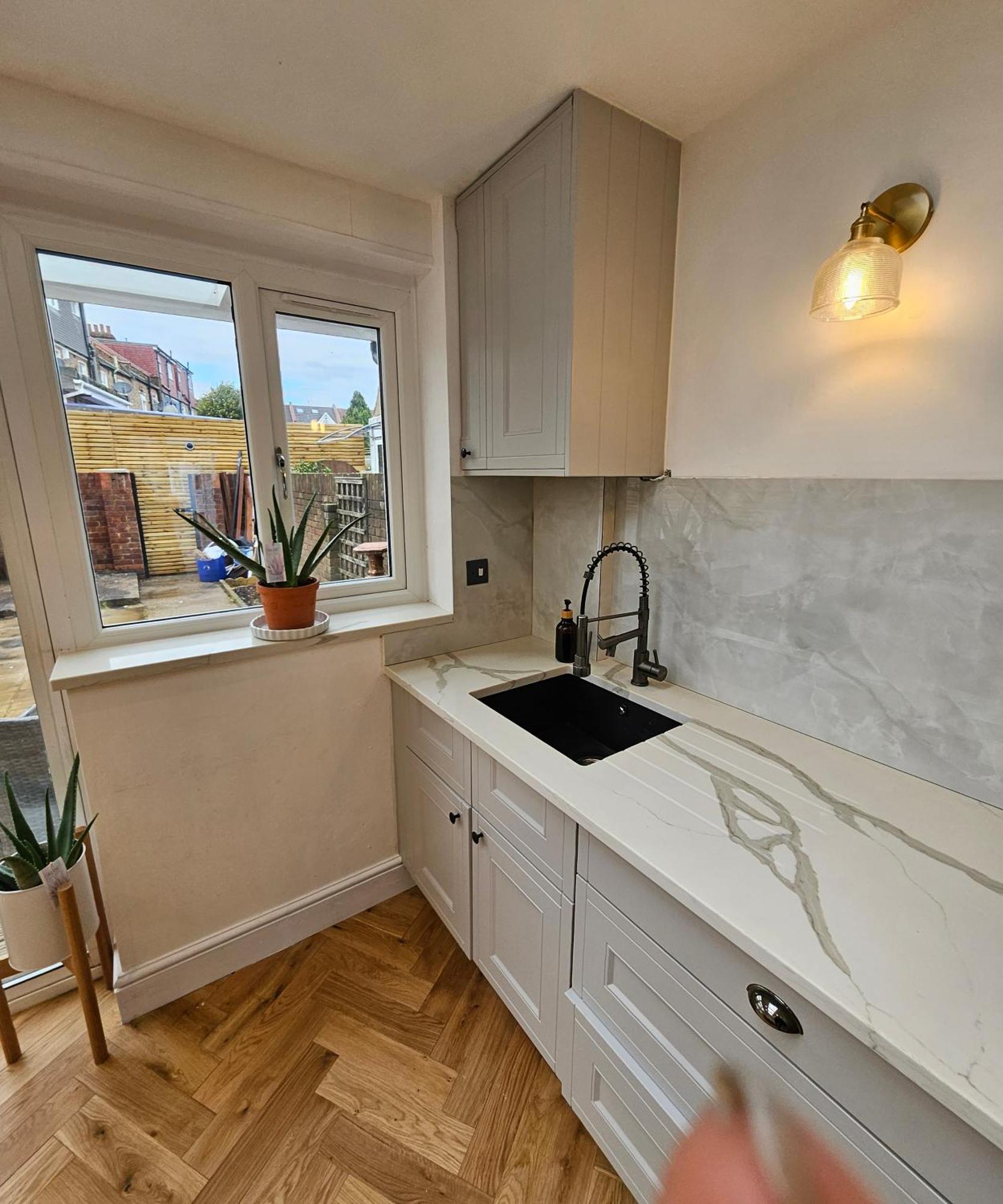 Wembley Lovely 6 Bed House Sleeps Up To 14 Londen