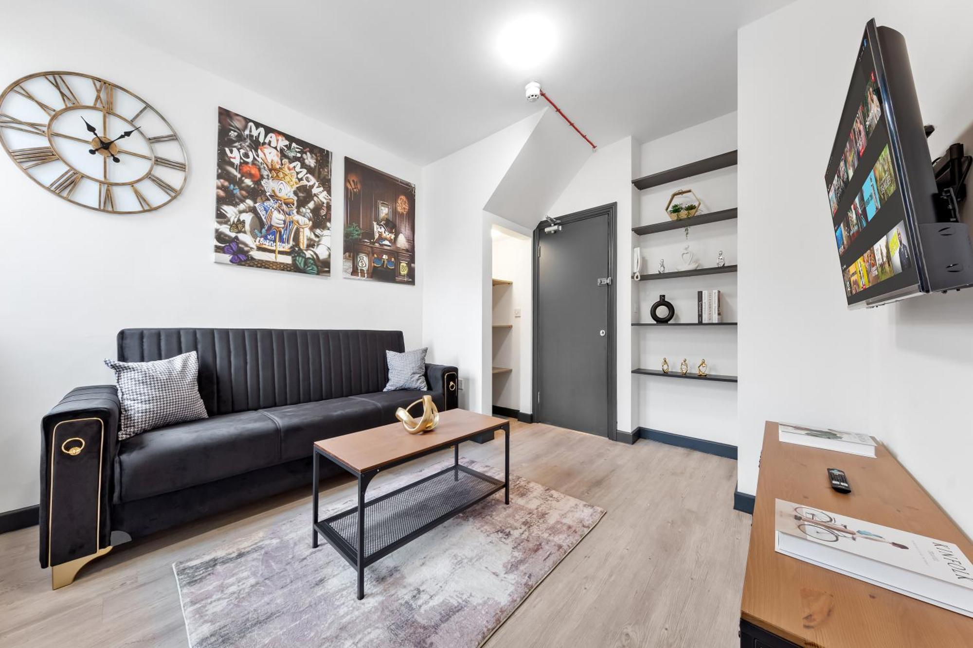 Mini Royale' - 1bdr - Parking Apartment *