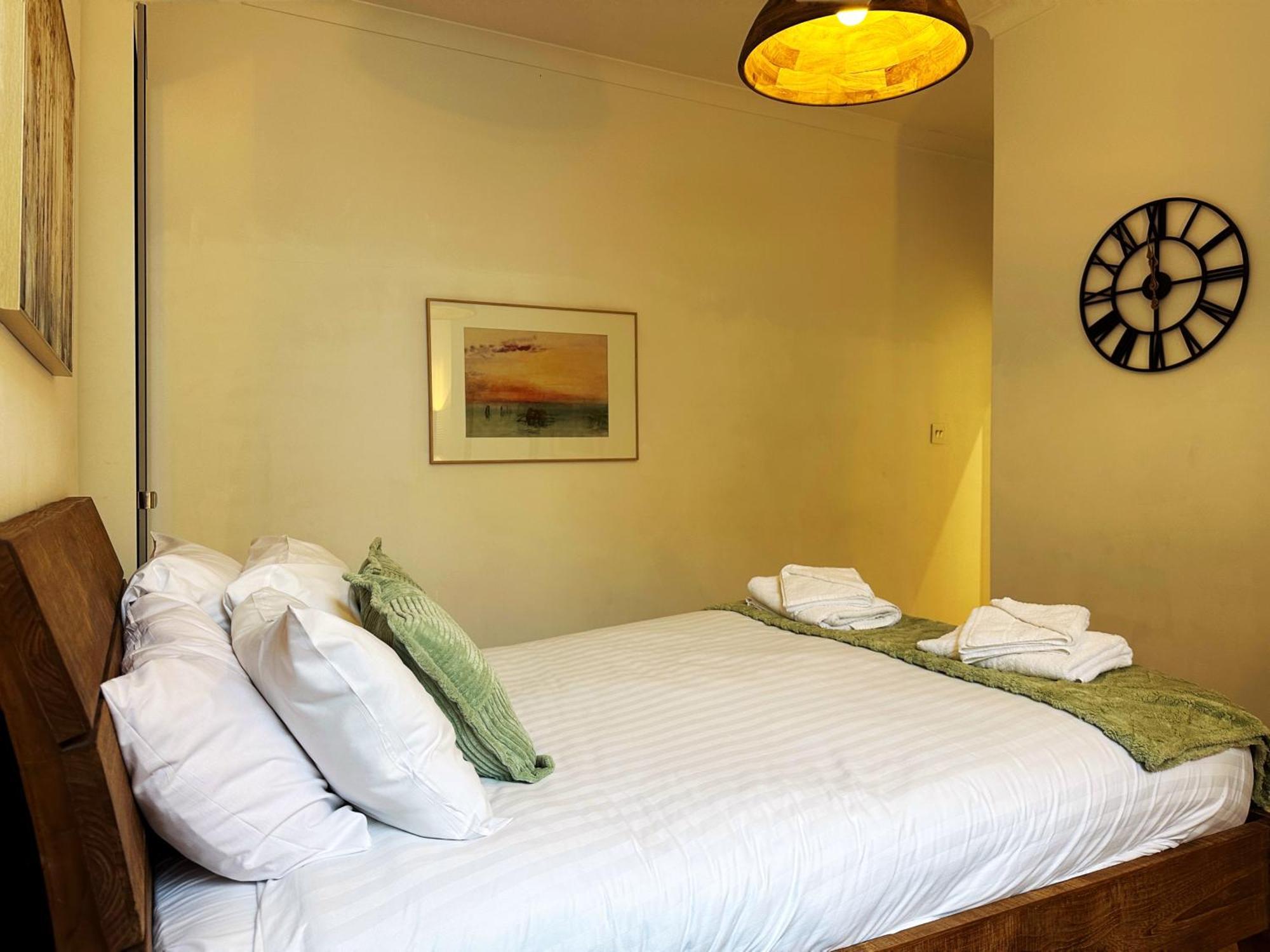 Theo's 2 Bedroom In * Londen