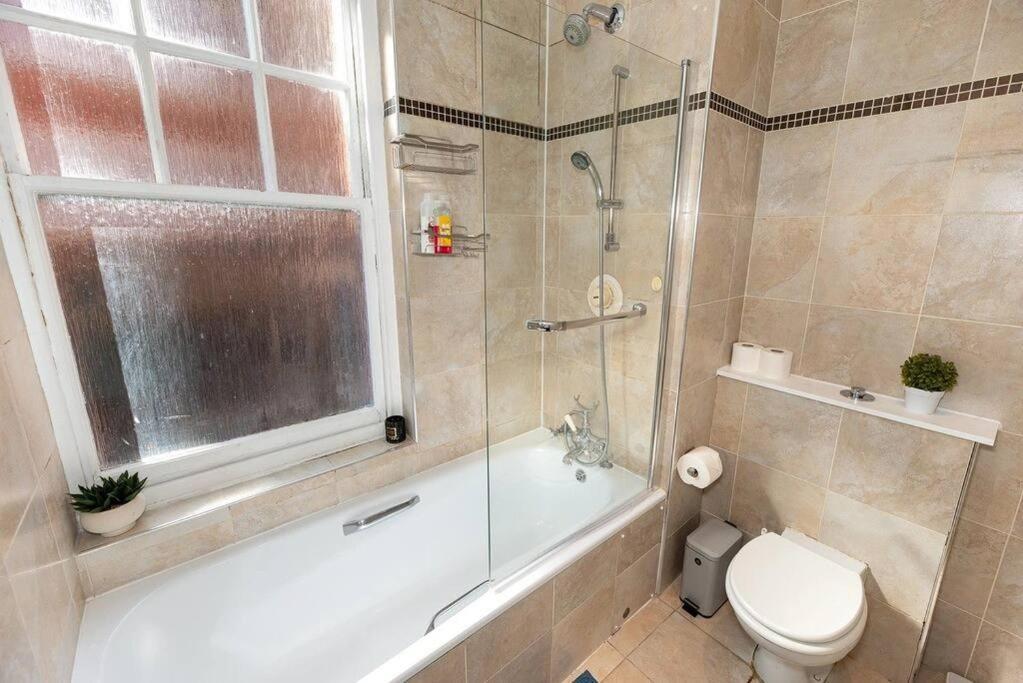 Lejlighed Discover 2 Bedroom In Kensington London