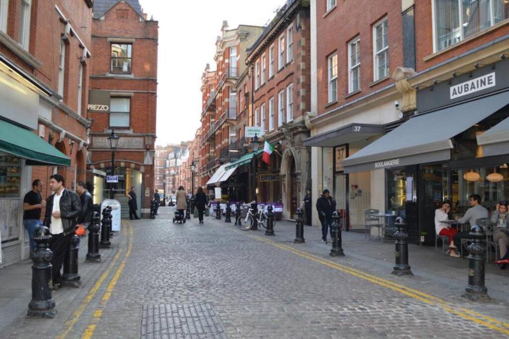 Discover 2 Bedroom In Kensington Lejlighed