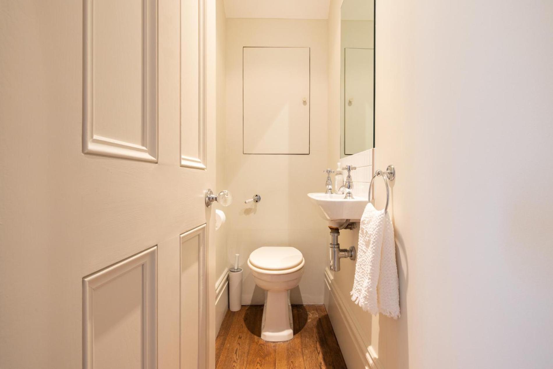 History - 3 Bedrooms In Kensington Londra