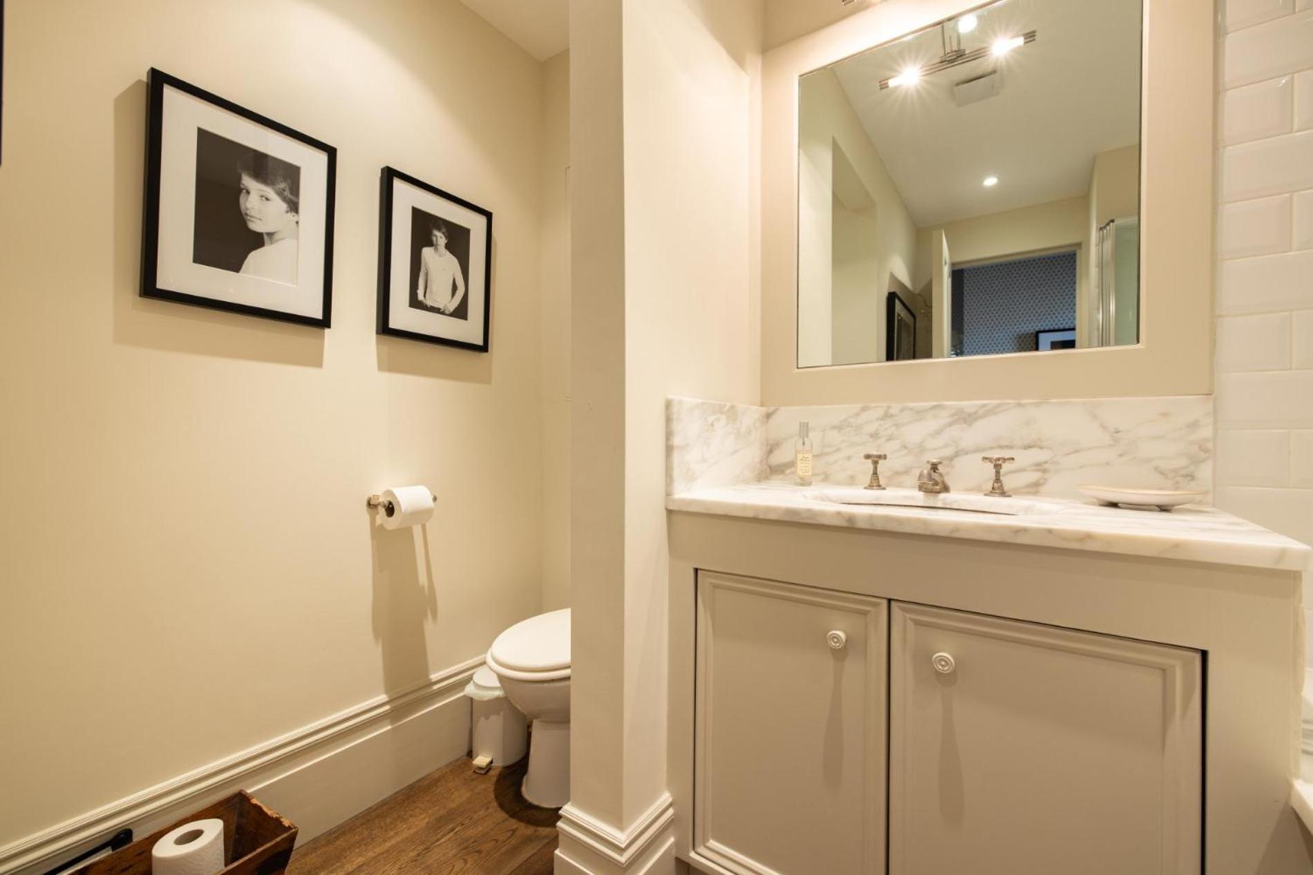 Apartment History - 3 Bedrooms In Kensington