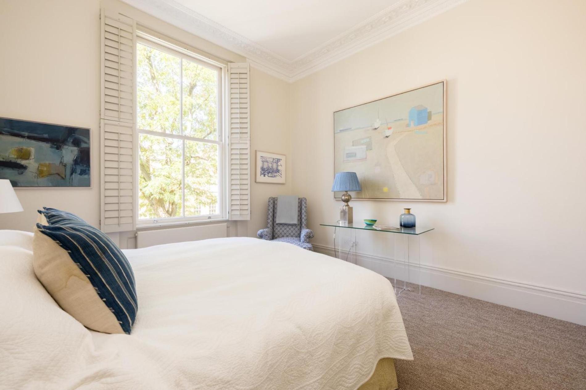 History - 3 Bedrooms In Kensington Apartment London