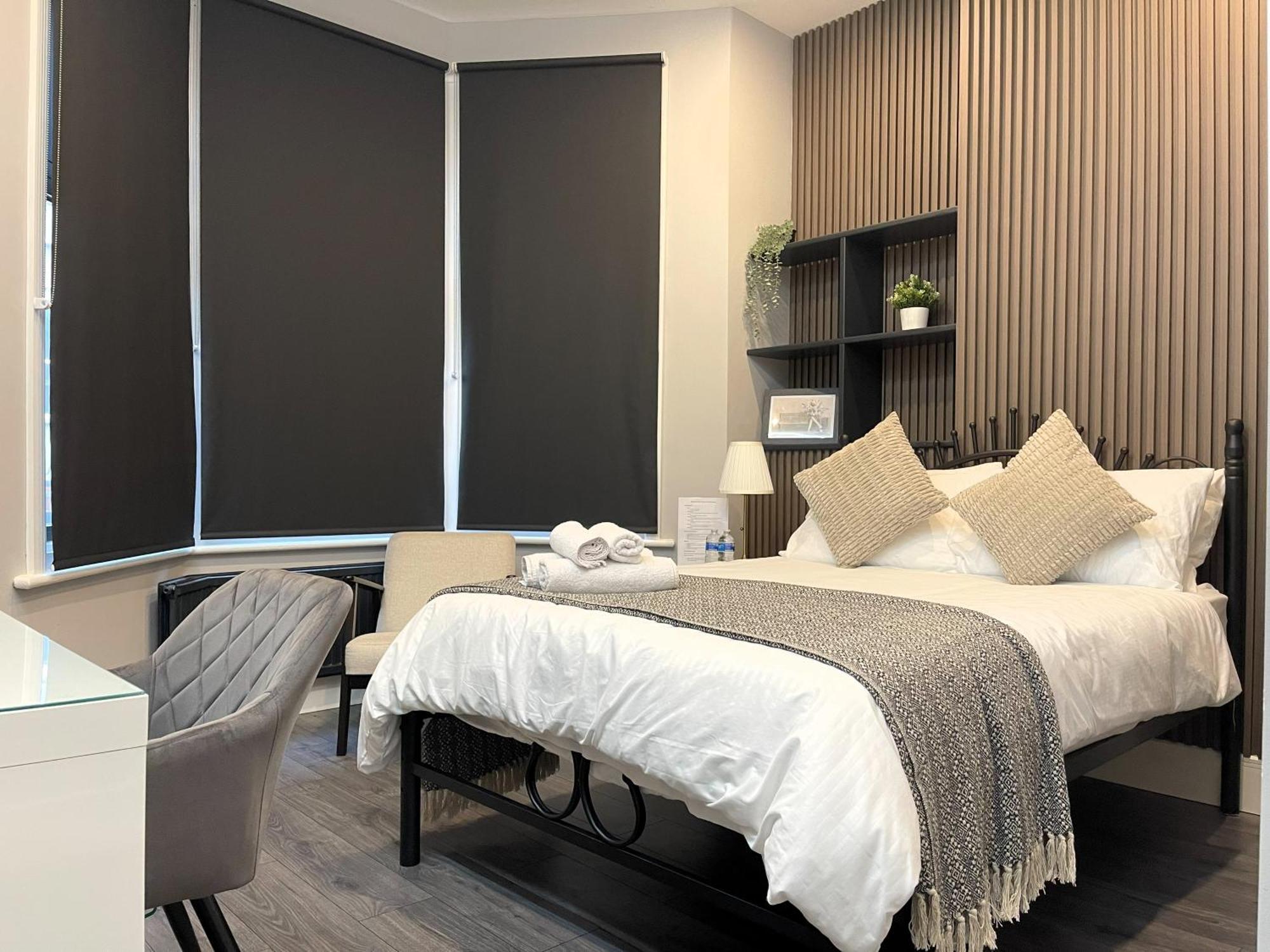 Privatunterkunft Luxury In Vibrant Area *