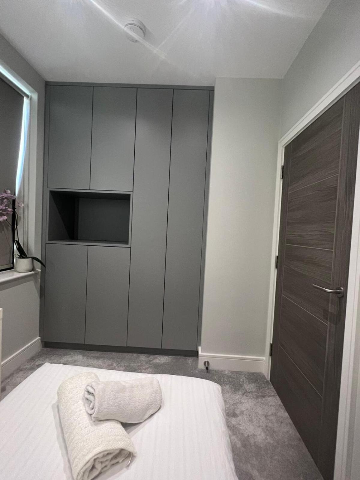 Gasthof Amazing Single For A Single Travel Near Nothing Hill London