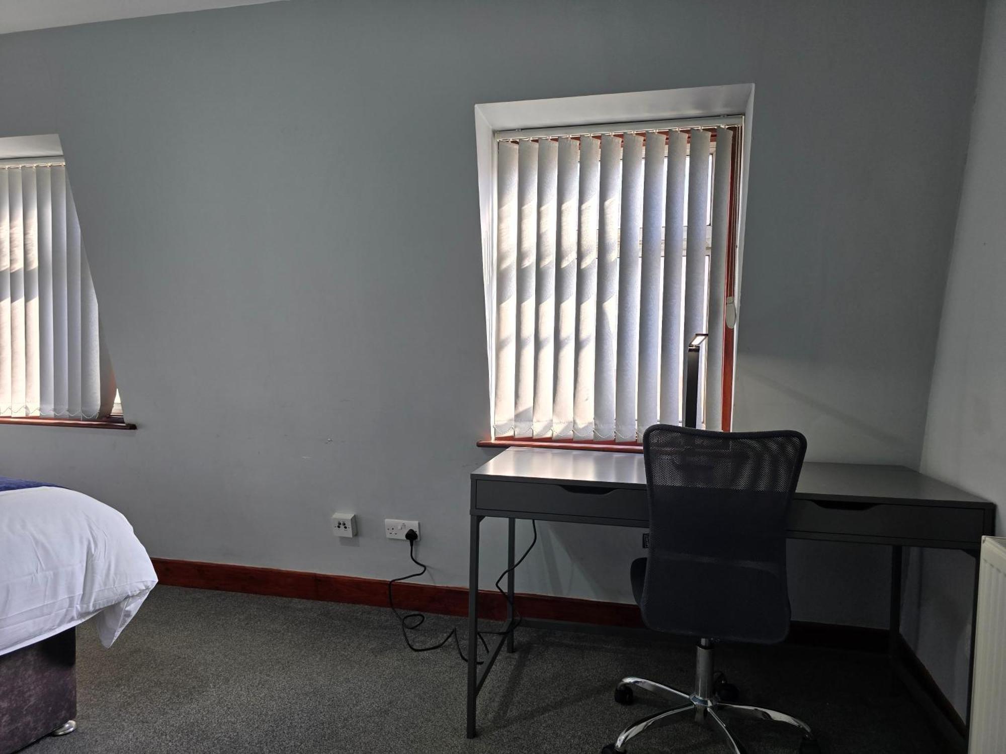 Cosy 3 Bedroom Flat Step Away From Paddington Apartment London