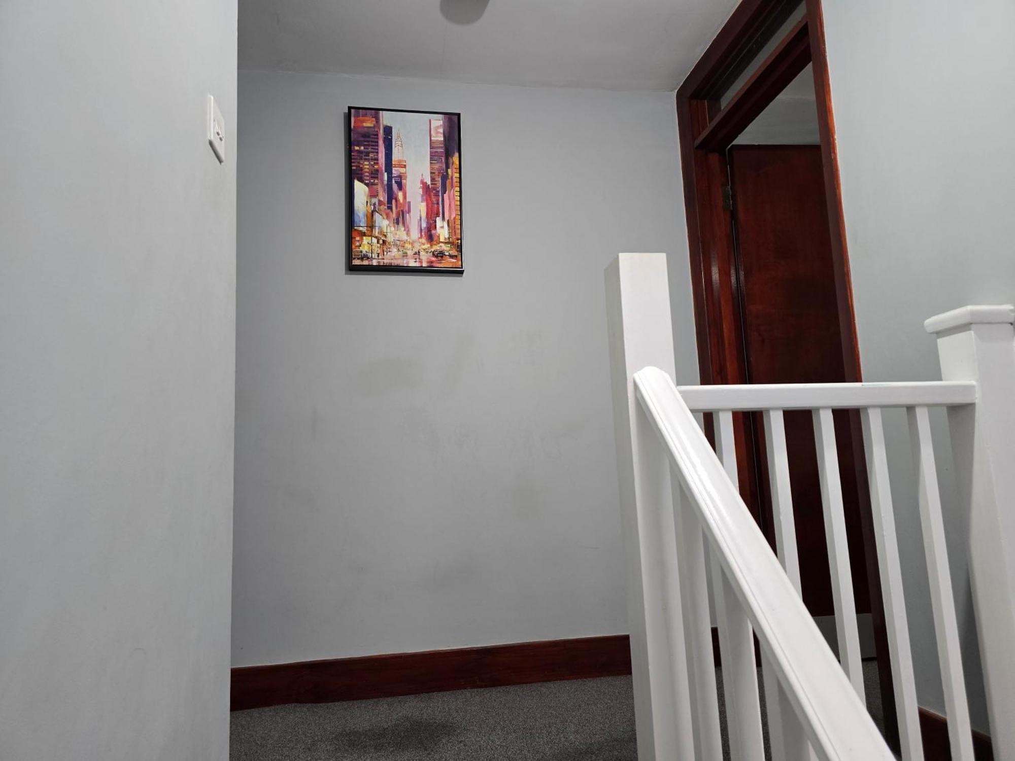 Cosy 3 Bedroom Flat Step Away From Paddington * London