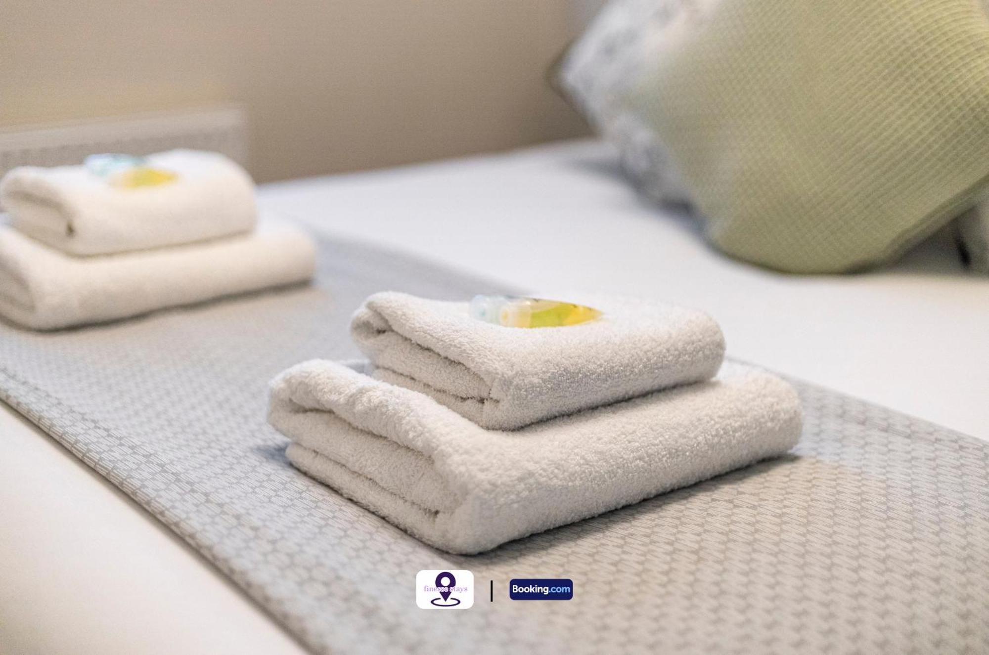 Appartement Last-Minute Offers ! Limited Time L Exclusive Deal On 2 Bedroom, High Spec Luxury Flat By Finesse Stays Short Lets & Serviced Accommodation London With Free Wifi *