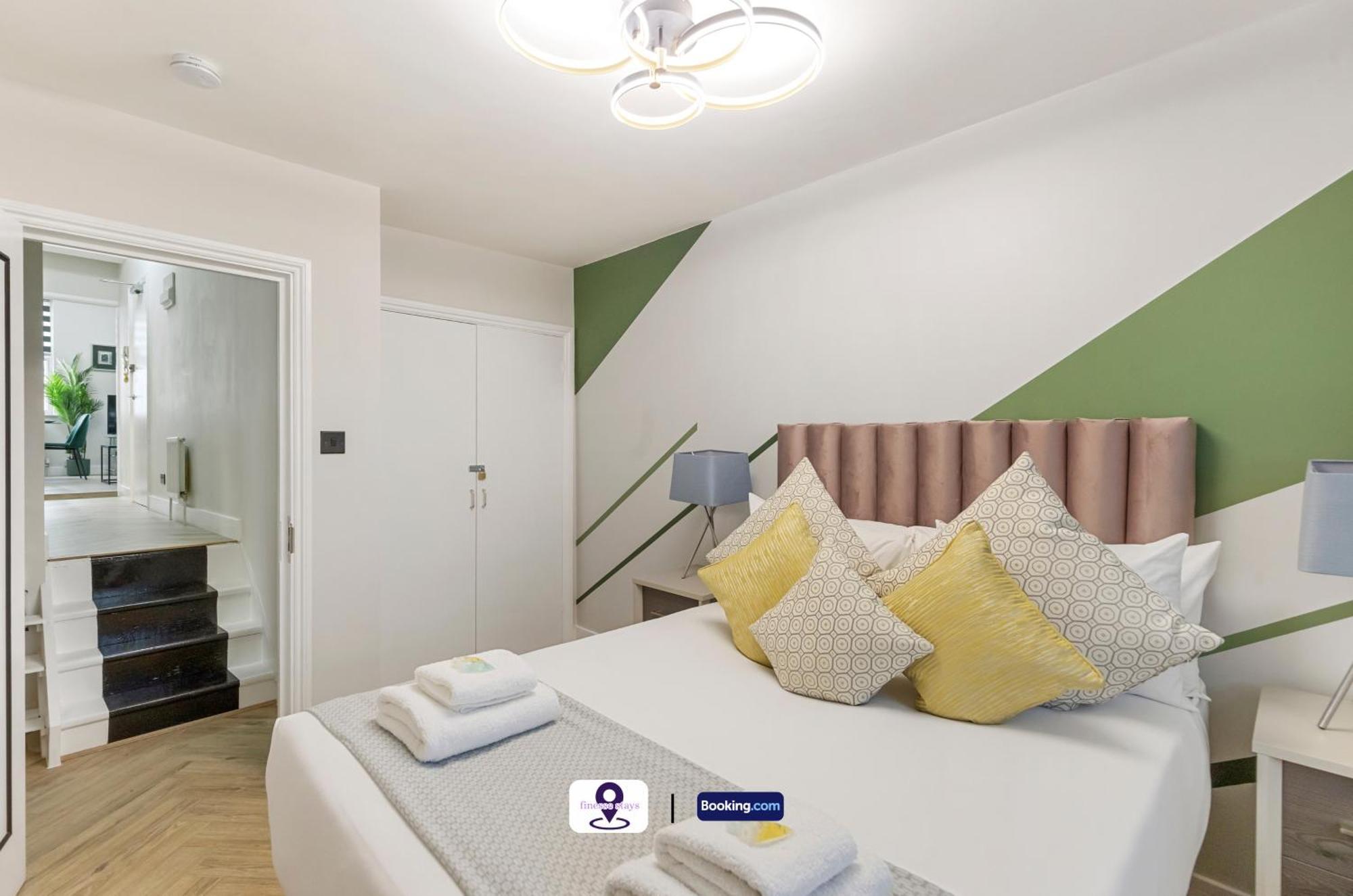 Appartement Last-Minute Offers ! Limited Time L Exclusive Deal On 2 Bedroom, High Spec Luxury Flat By Finesse Stays Short Lets & Serviced Accommodation London With Free Wifi *
