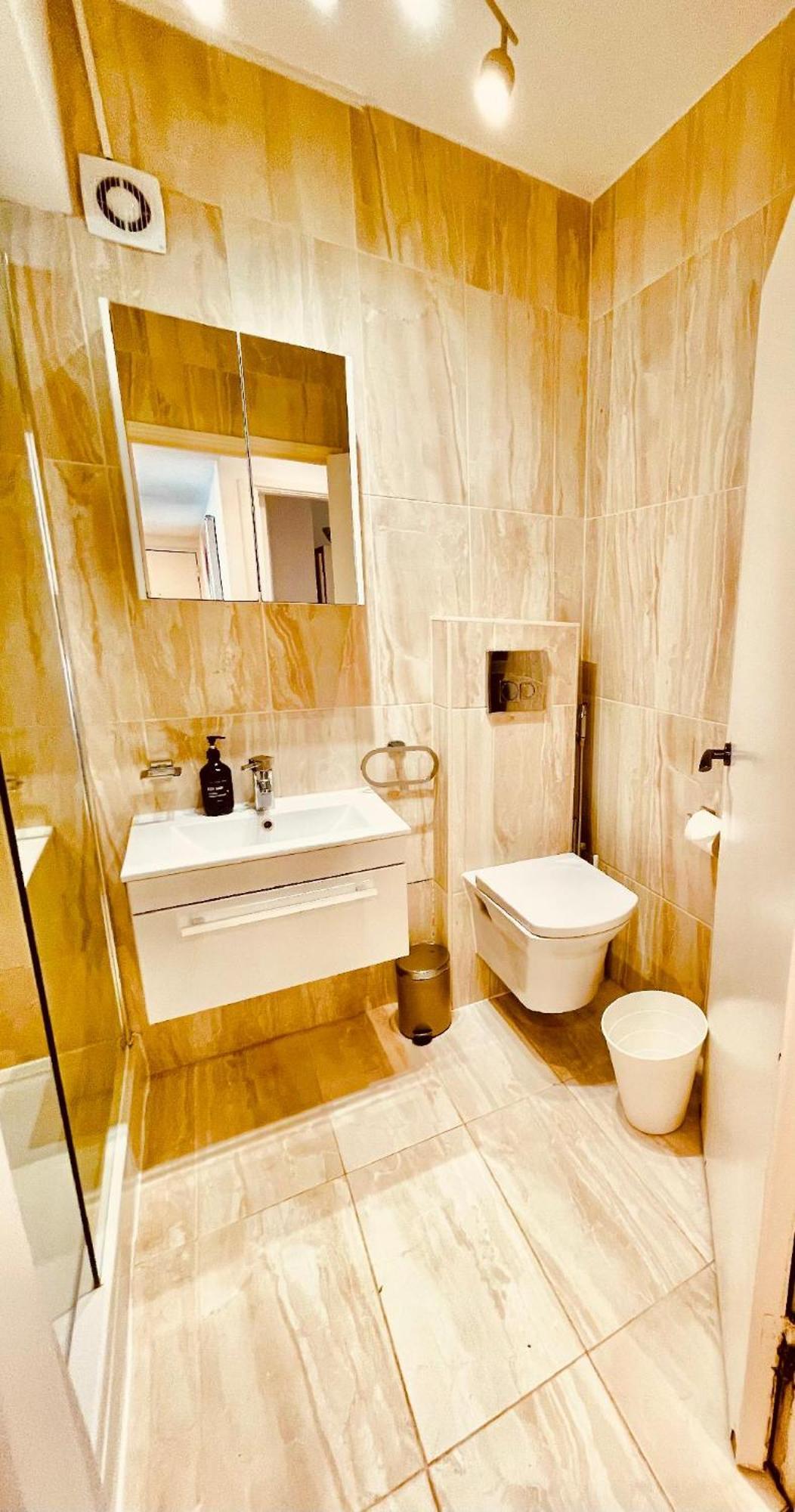 Cosy 2 Bedroom 2 Min To Hyde Park Apartment London