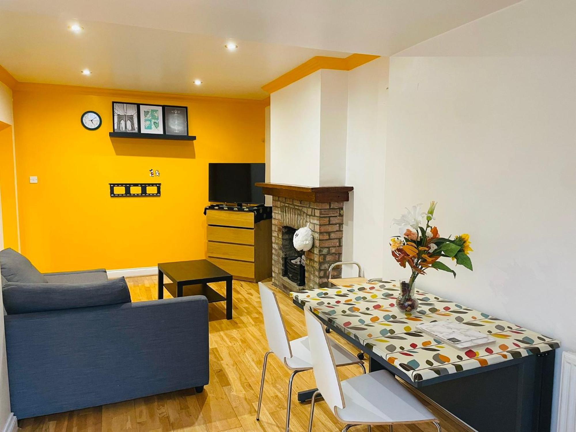 Apartment Entire Place,1 Bed Flat, Ground Floor, Garden London