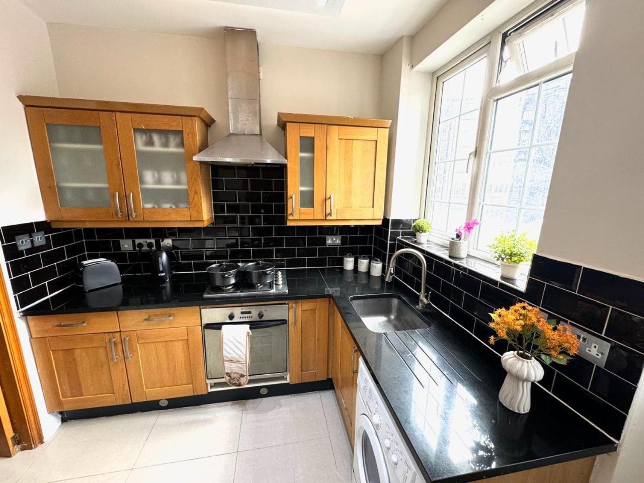 Comfortable Family Near Oxford Street Lejlighed *