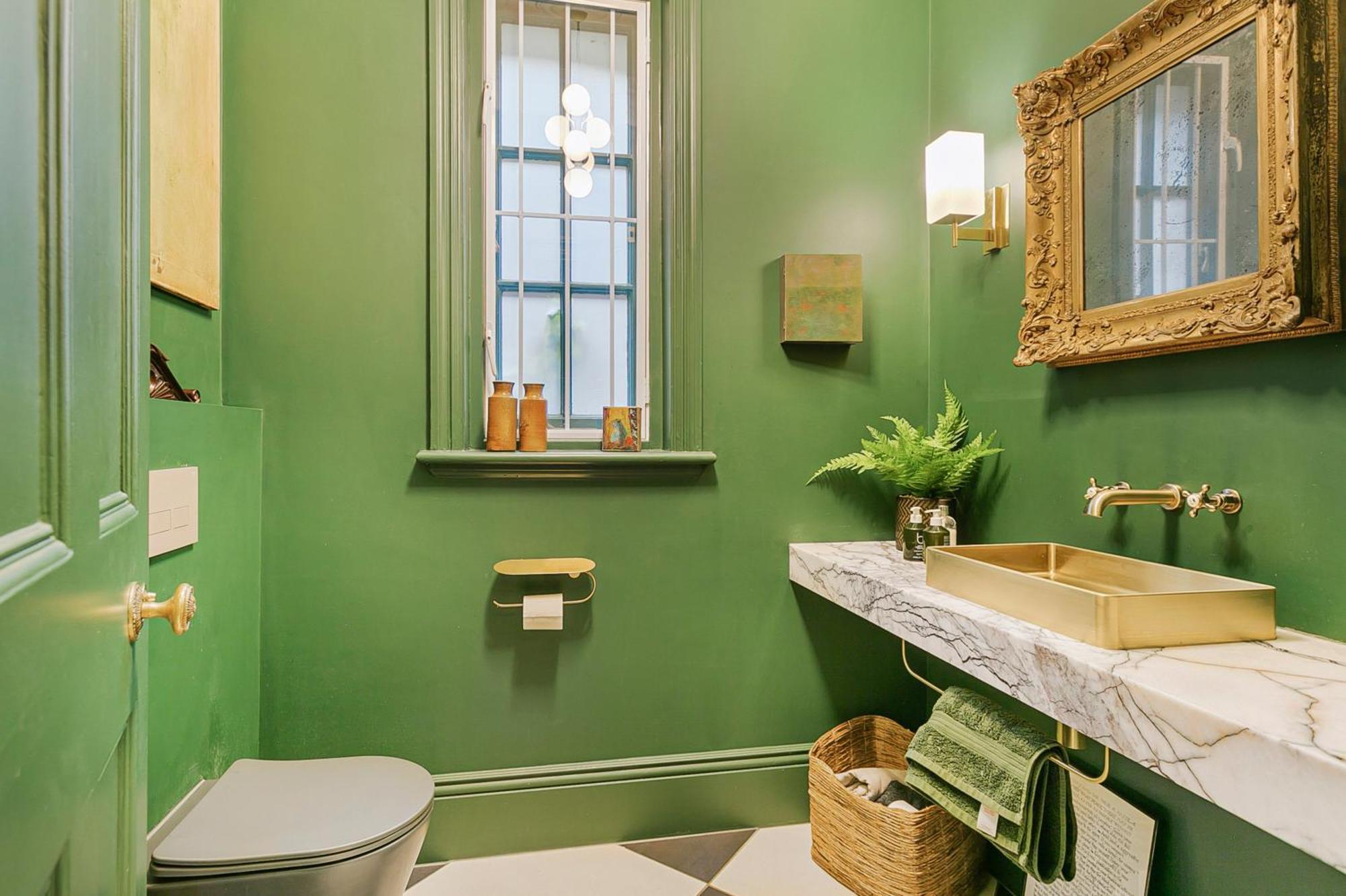 The Vicarage By Hostara Homes, A Luxury 4 Bedroom Designer In Highgate, Perfect For Families And Groups Londres