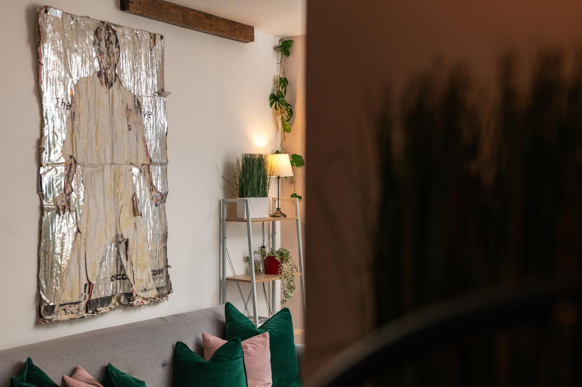 Appartement 1br Stylish Flat By Hostarahomes, Near Liverpool Street, Prime Location, Sleeps Up To 4 *