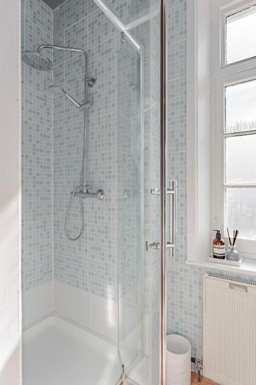 Cosy , Haven And Spacious Appartamento Londra
