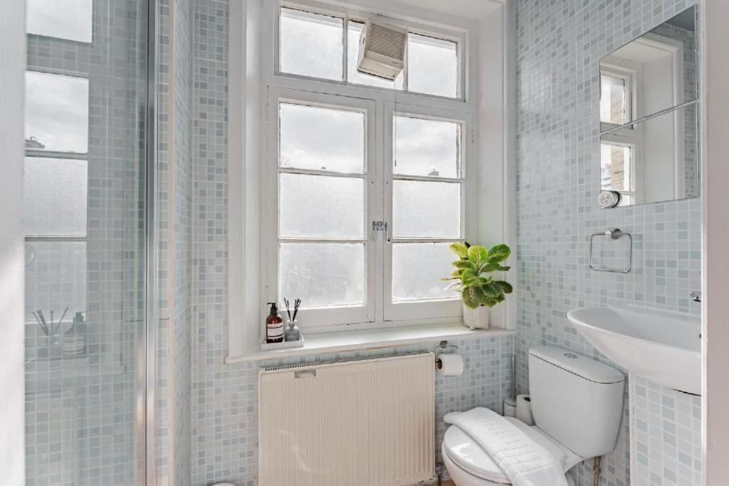 Appartamento Cosy , Haven And Spacious Londra