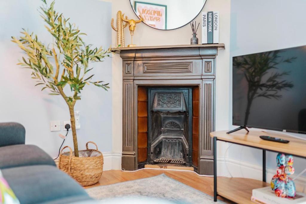 Lägenhet Cosy , Haven And Spacious London