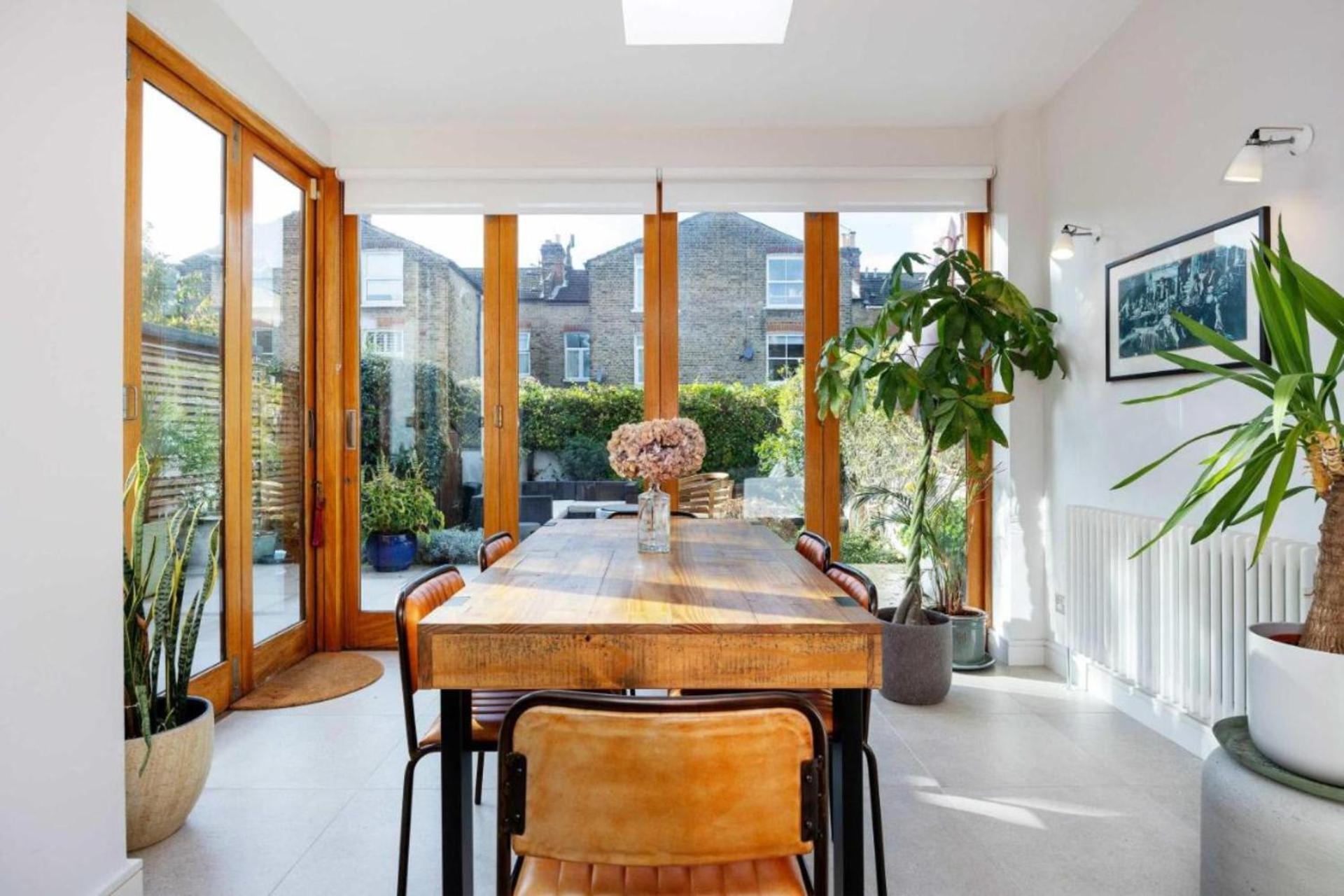 Modern Living Meets Timeless Charm Holiday home *