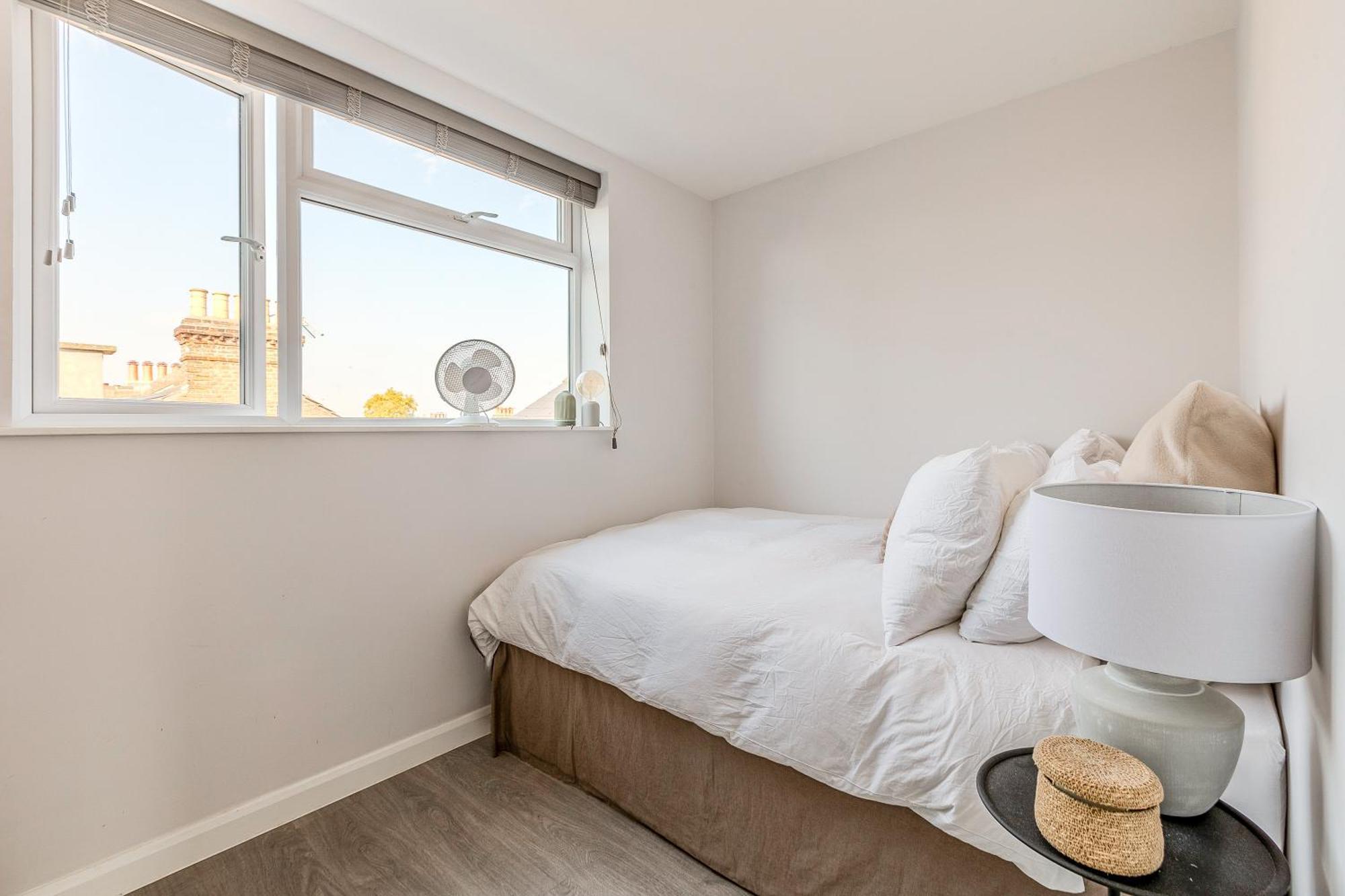 Apartment Bright 3br Duplex Flat With A Terrace In Clapham