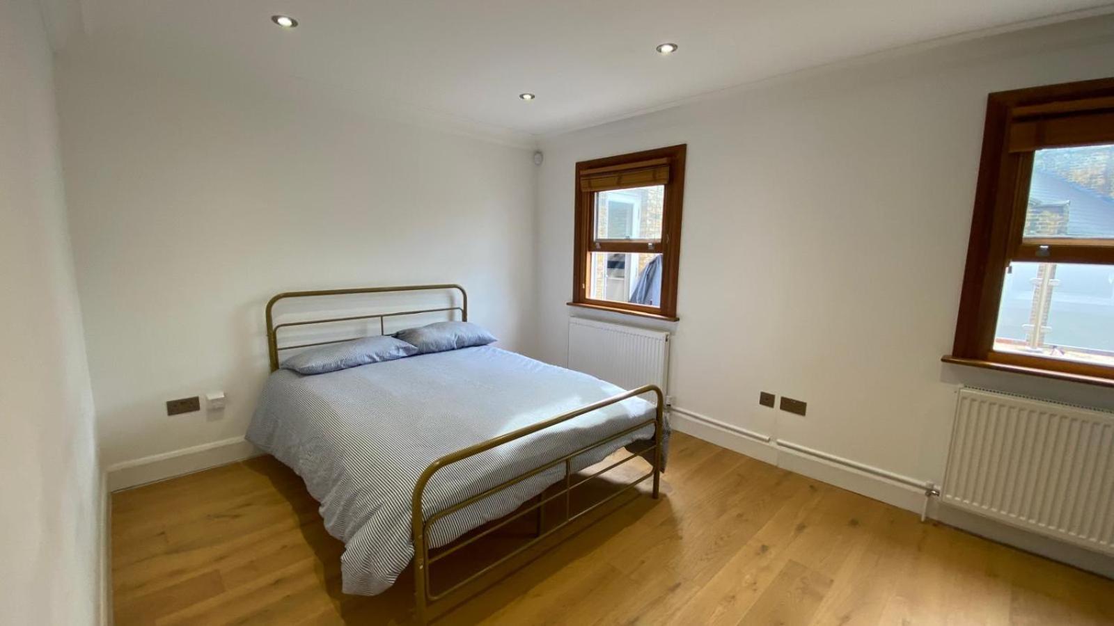 Appartamento Cosy Flat Of 2 Bed And 2 Toilet Londra