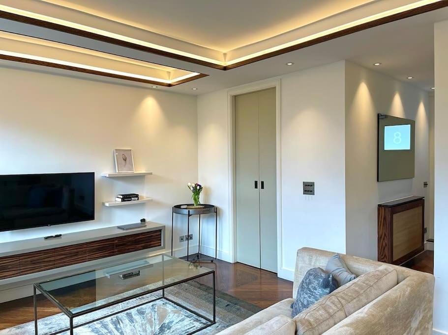 Le Cheval - Chelsea Apartment *