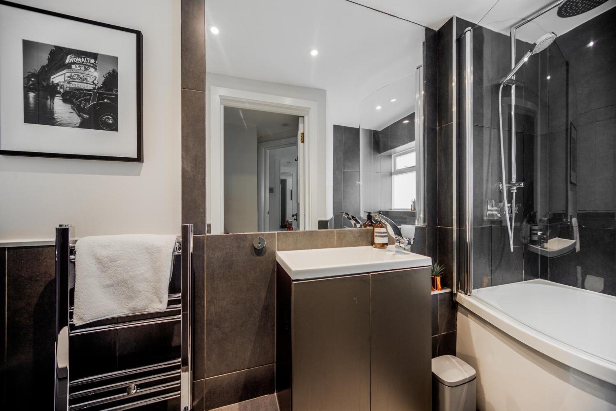 Primrose Boutique Apartment