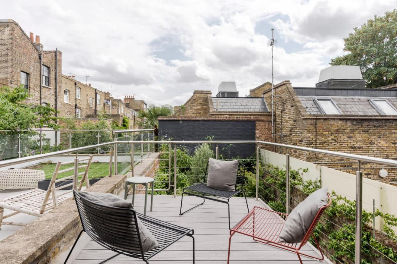 Vakantiehuis Georgian Townhouse With Sun Terrace & Garden *