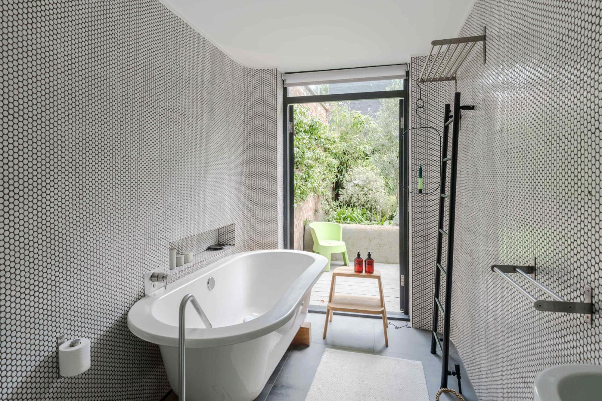 Georgian Townhouse With Sun Terrace & Garden Vakantiehuis Londen