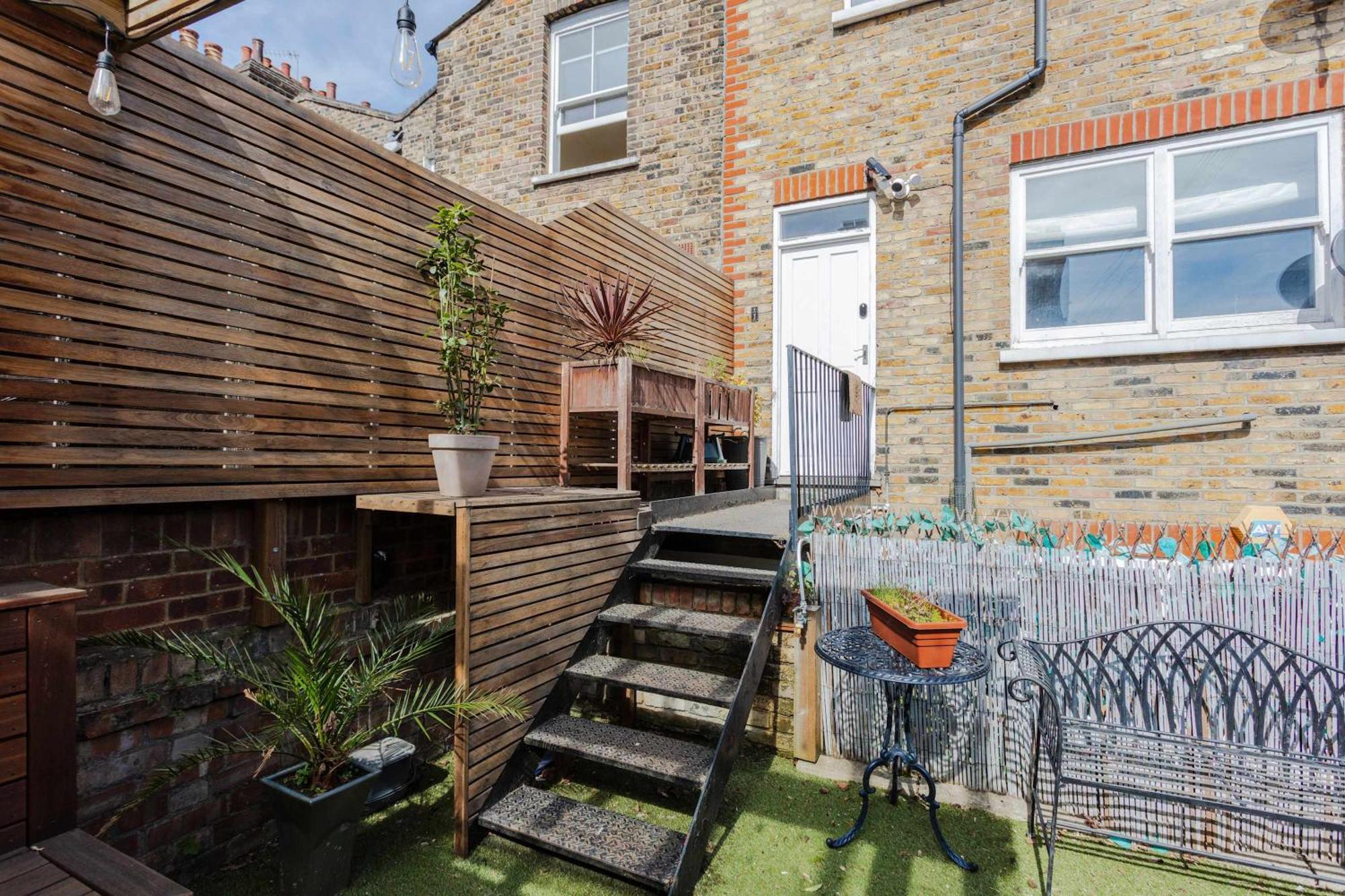 Leilighet Newly Refurbished 4 Bedroom House In East