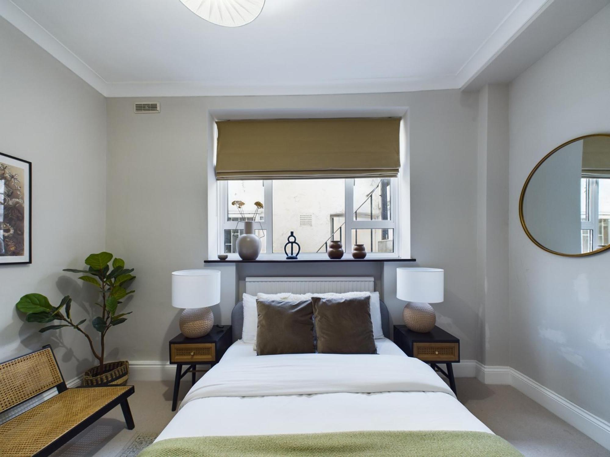 The Pimlico Place - 2bdr With Courtyard Lägenhet London