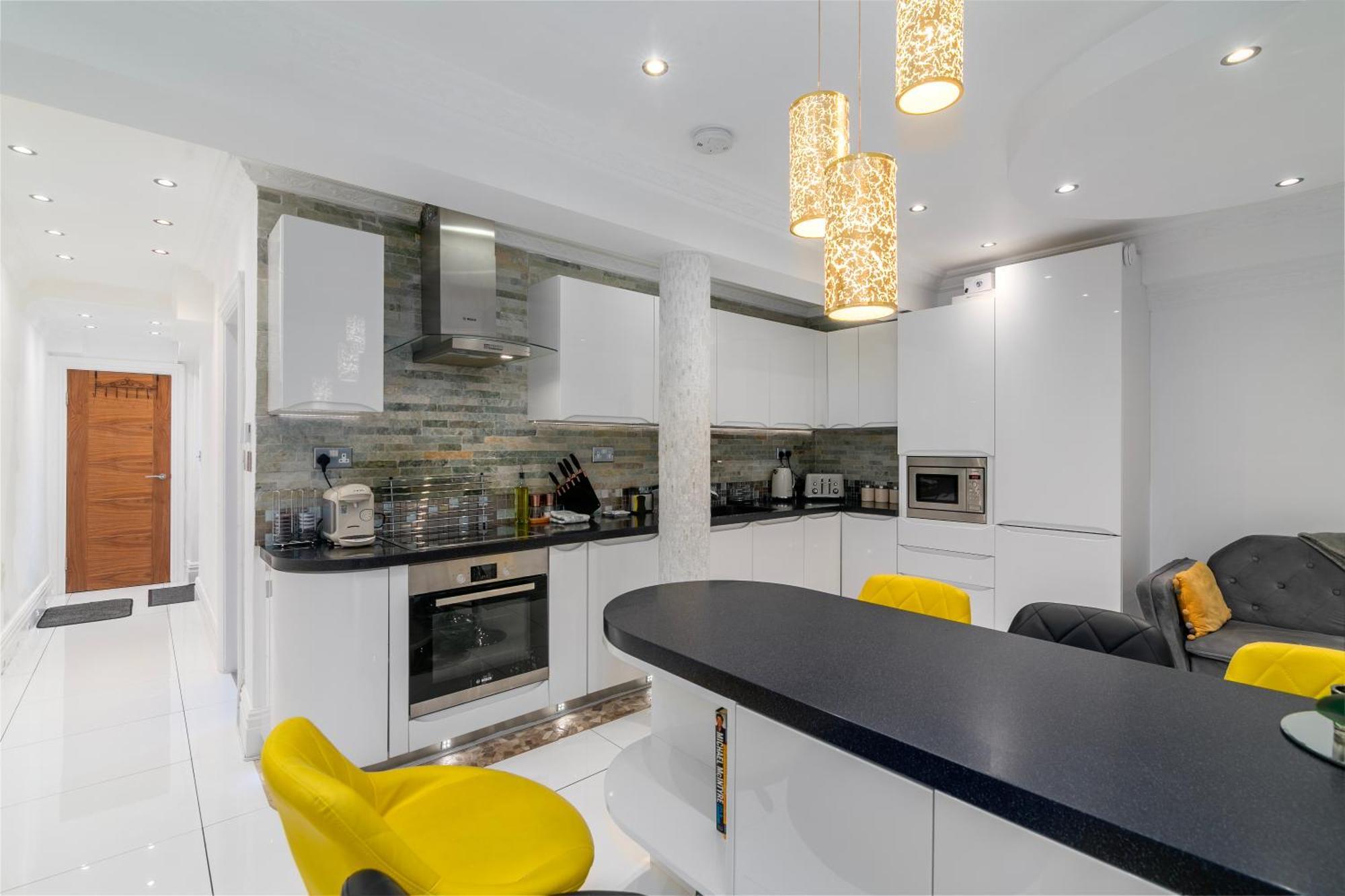 Elegant 2 Bed Garden Flat, London, Paddington! * Londen