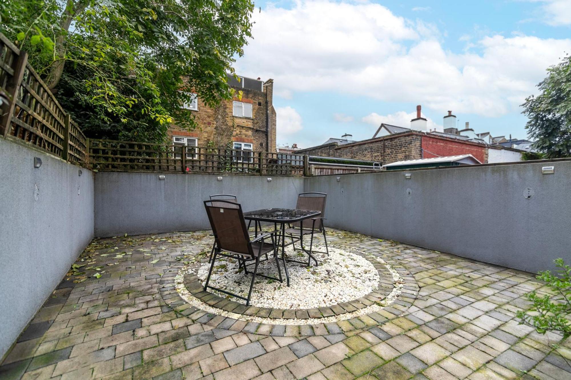 Elegant 2 Bed Garden Flat, London, Paddington! * Londen