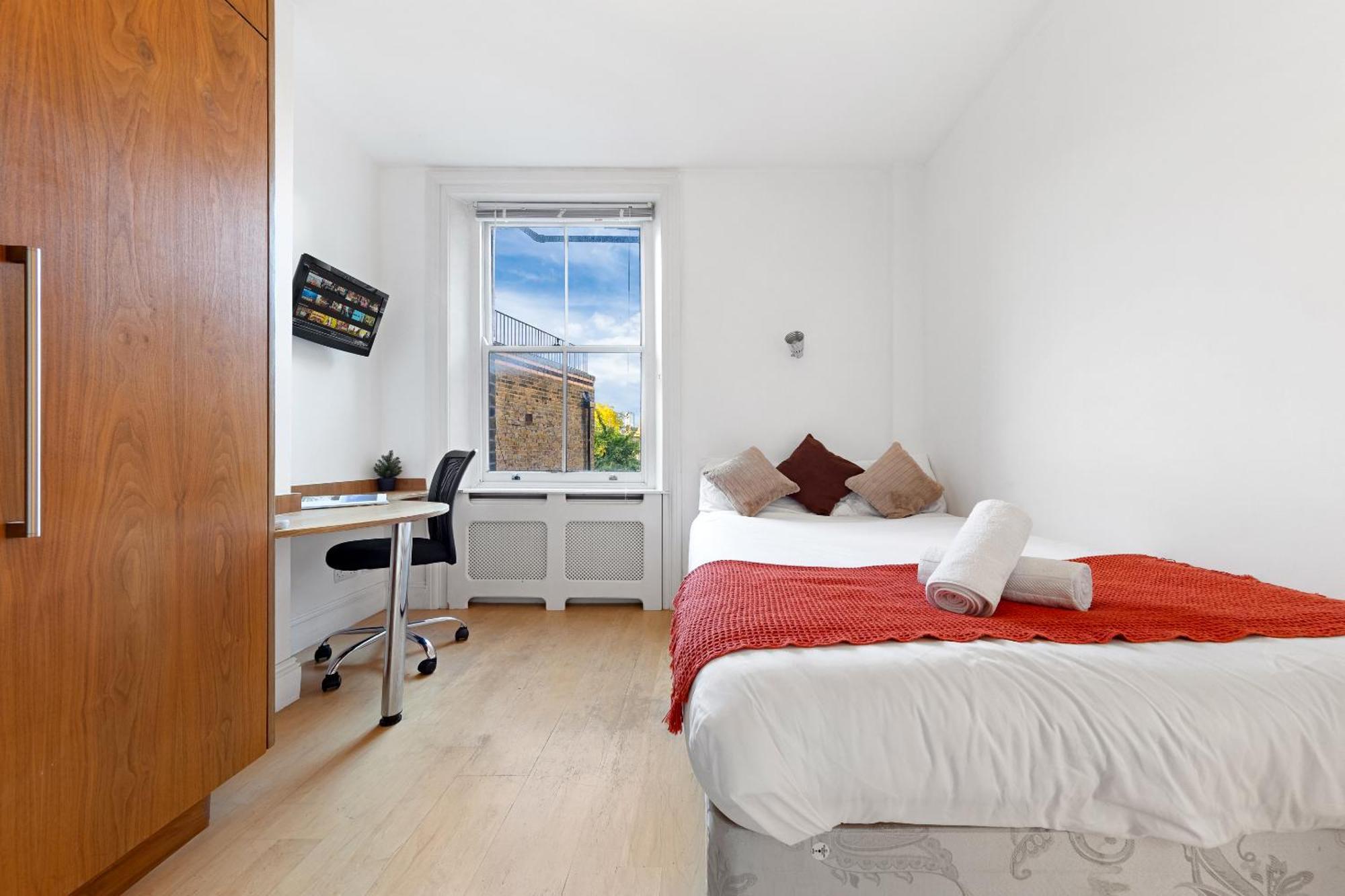 Lägenhet Luxury 4-bedroom Modern Flat In Steps From Station, Sleeps 9 In Style! *