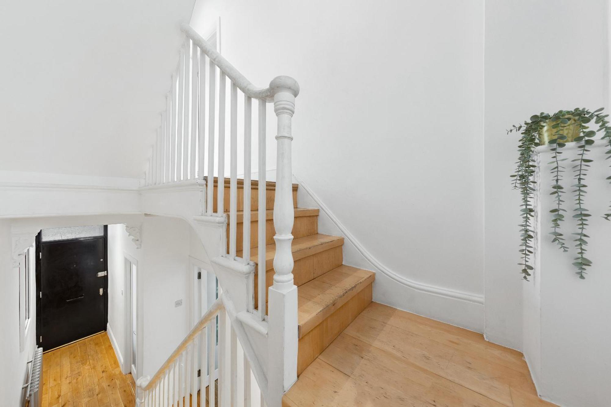 Lägenhet Luxury 4-bedroom Modern Flat In Steps From Station, Sleeps 9 In Style! London