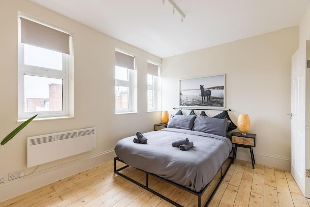 4 Bed Penthouse In Shoreditch Appartement Londen