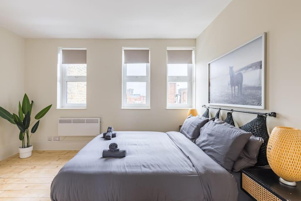 4 Bed Penthouse In Shoreditch Appartement *