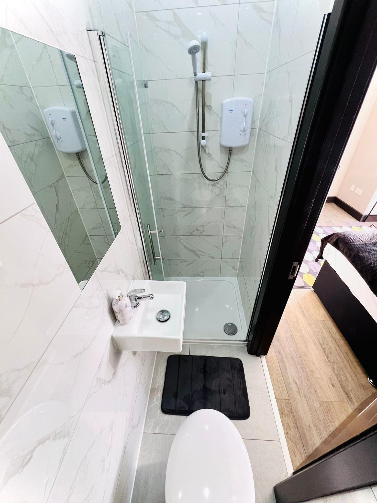 Gasthof Caledonian Close To Camden & Kings Cross London