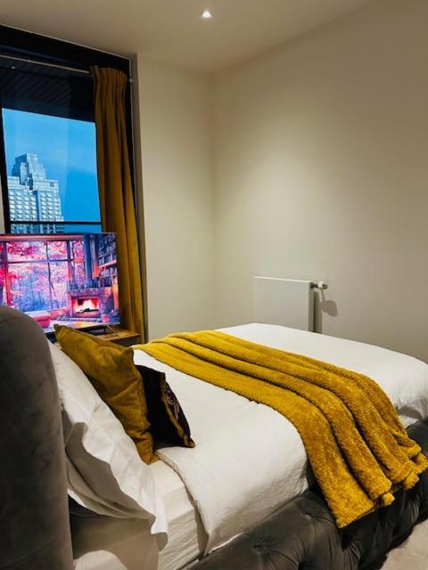 Luxury High Rise 2-bed With Lovely View In Canary Wharf Lejlighed