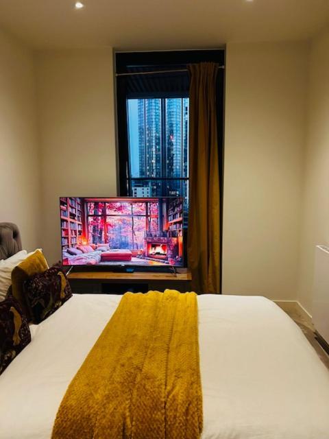 Luxury High Rise 2-bed With Lovely View In Canary Wharf Lejlighed London
