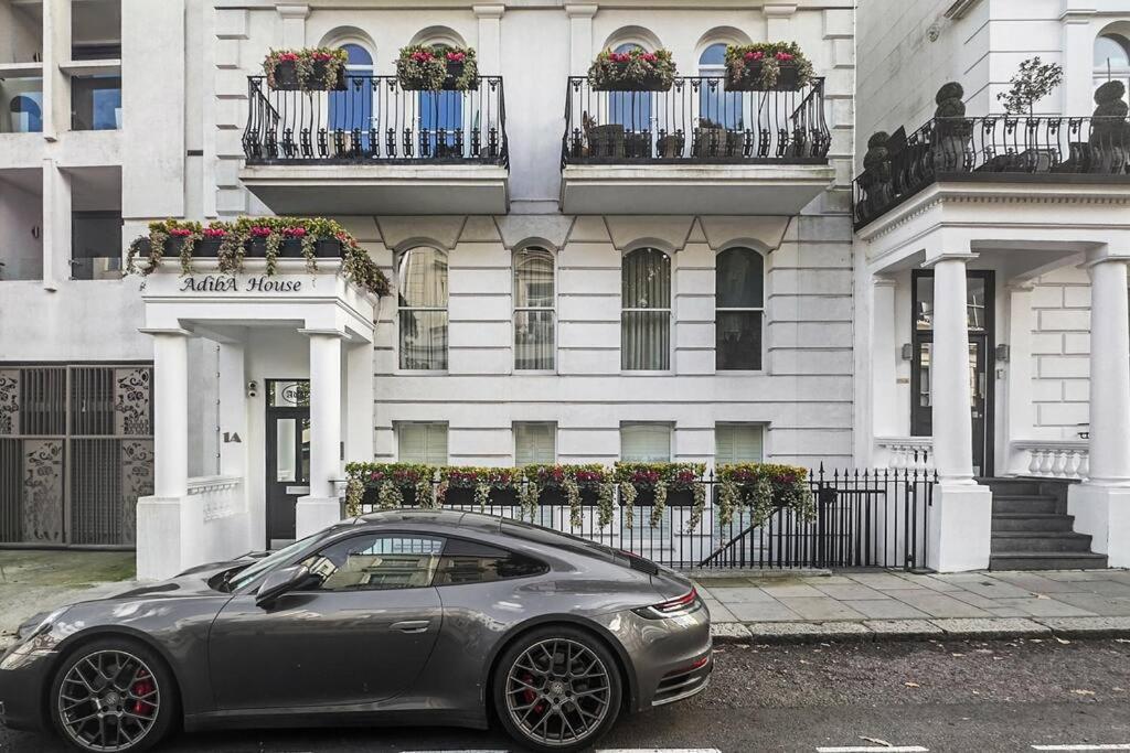 Stylish 2 Bed Split Level Flat Londen