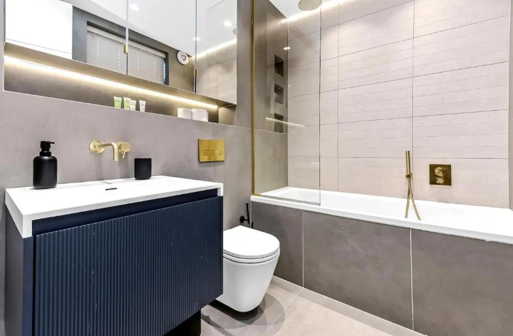 Outstanding 4 Bedroom Lejlighed London