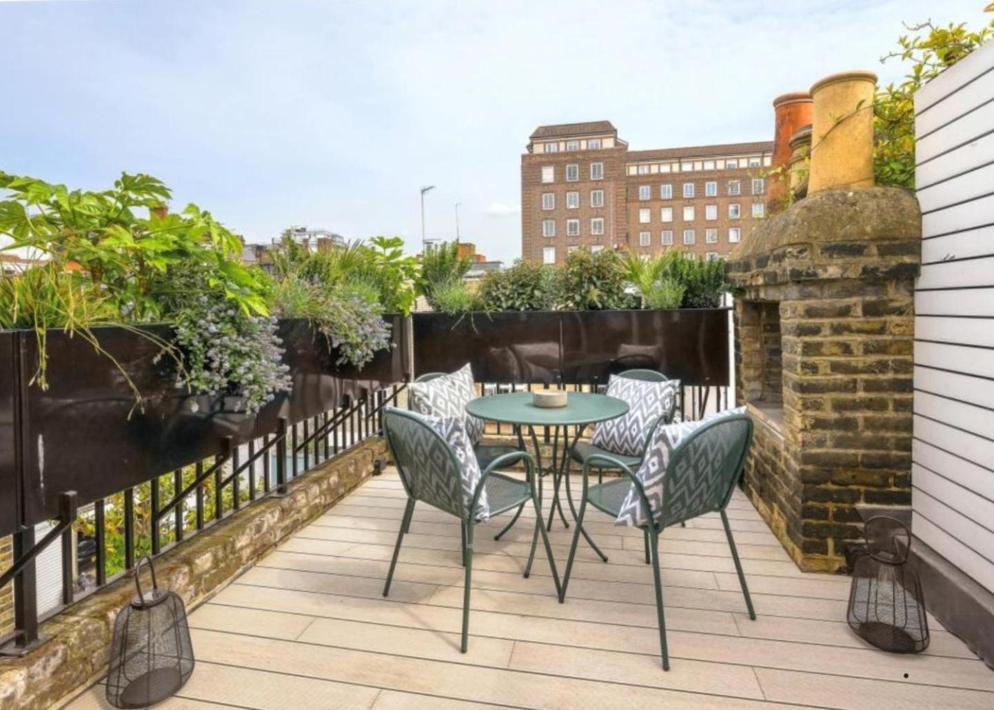 Luxury Shawfield In * London