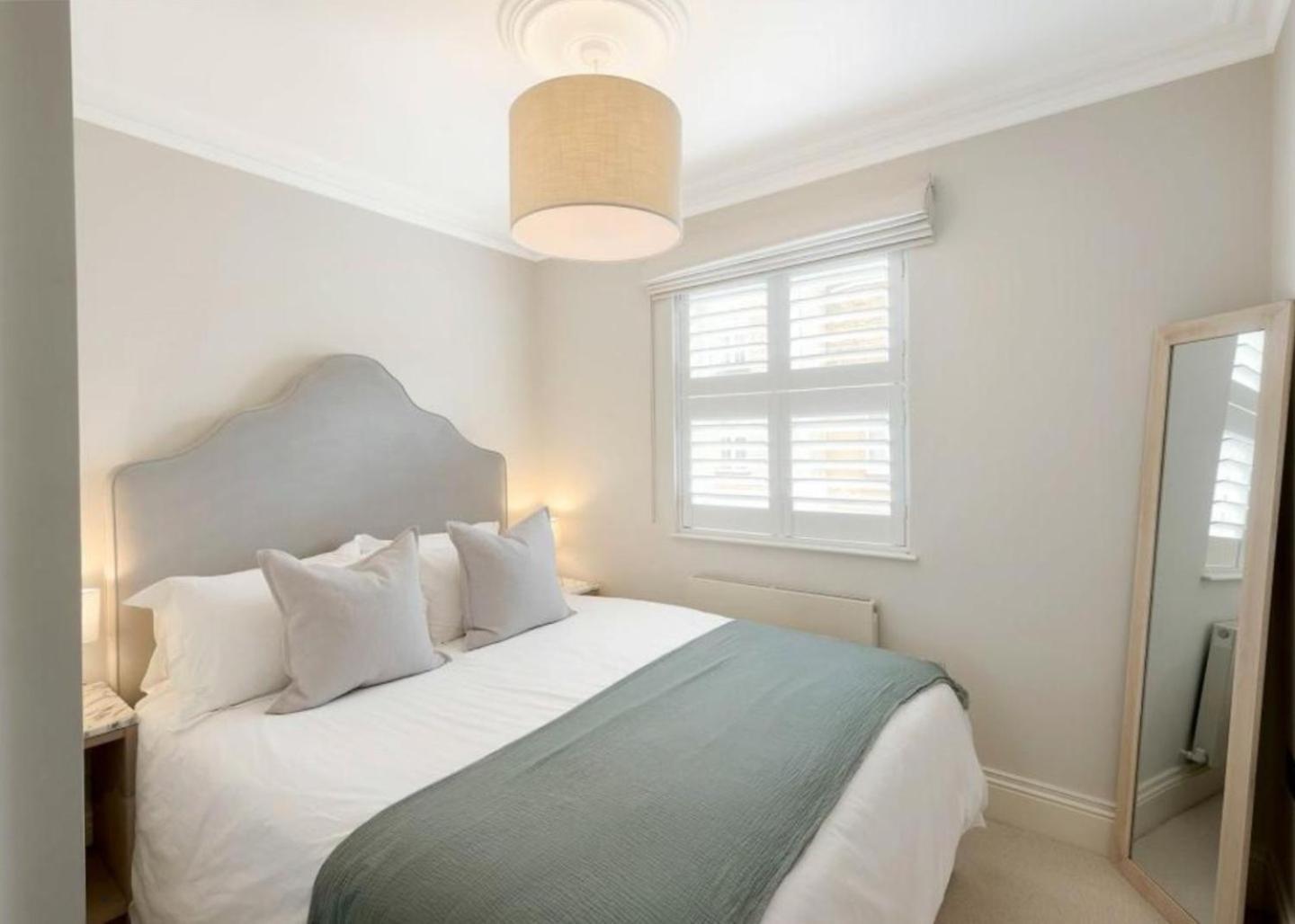 Luxury Shawfield In Apartment London